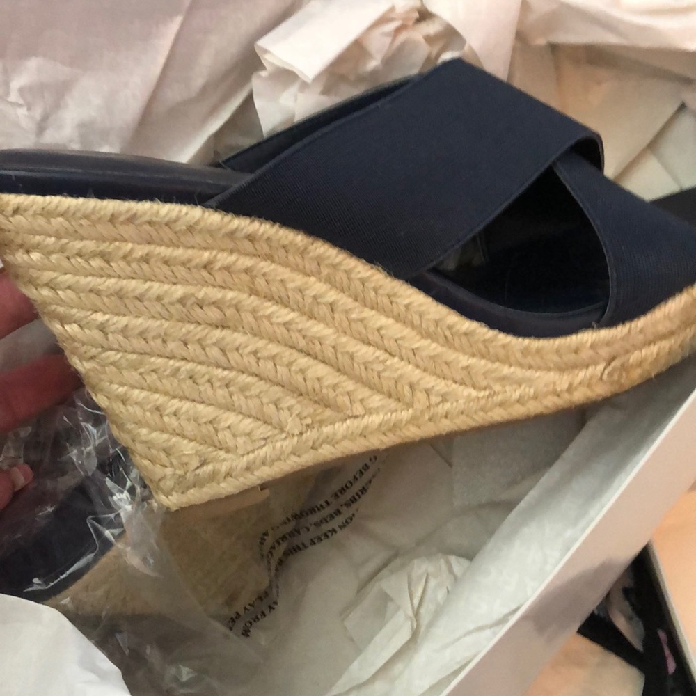 Navy blue wedges